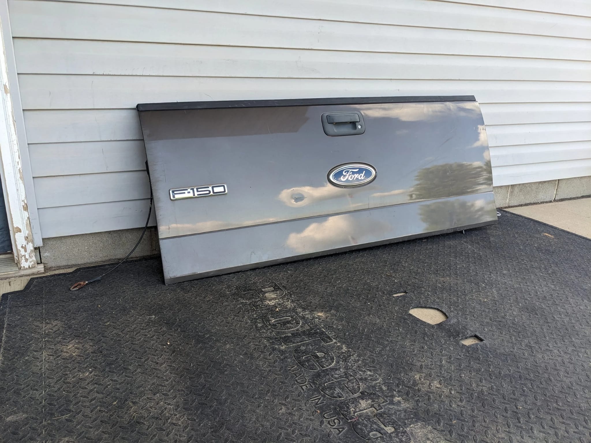Ford F-150 tailgates for sale, Ford F-150 replacement tailgate, F-150 tailgate in different colors, Ford F-150 tailgate replacement options, F-150 pickup truck tailgate, Ford F-150 OEM-style tailgate, F-150 replacement truck tailgate, Ford F-150 tailgate panel, F-150 tailgate assembly for sale, Ford F-150 tailgates in multiple colors, F-150 pickup bed tailgate replacement, Ford F-150 tailgate for different model years, F-150 truck tailgate body panel, Ford F-150 standard replacement tailgate, F-150 tailgate replacement parts and accessories,