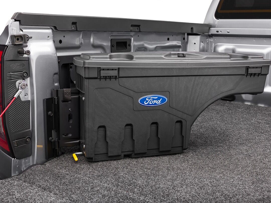 Ford F-150 crossover storage box aluminum truck bed tool box, Ford F-150 low-profile crossover storage box, Ford F-150 aluminum crossover truck bed tool box, Order Ford F-150 deep crossover storage box, Ford F-150 locking crossover truck bed storage box, Ford F-150 slim-line crossover tool box, Ford F-150 crossover pickup bed storage box for sale