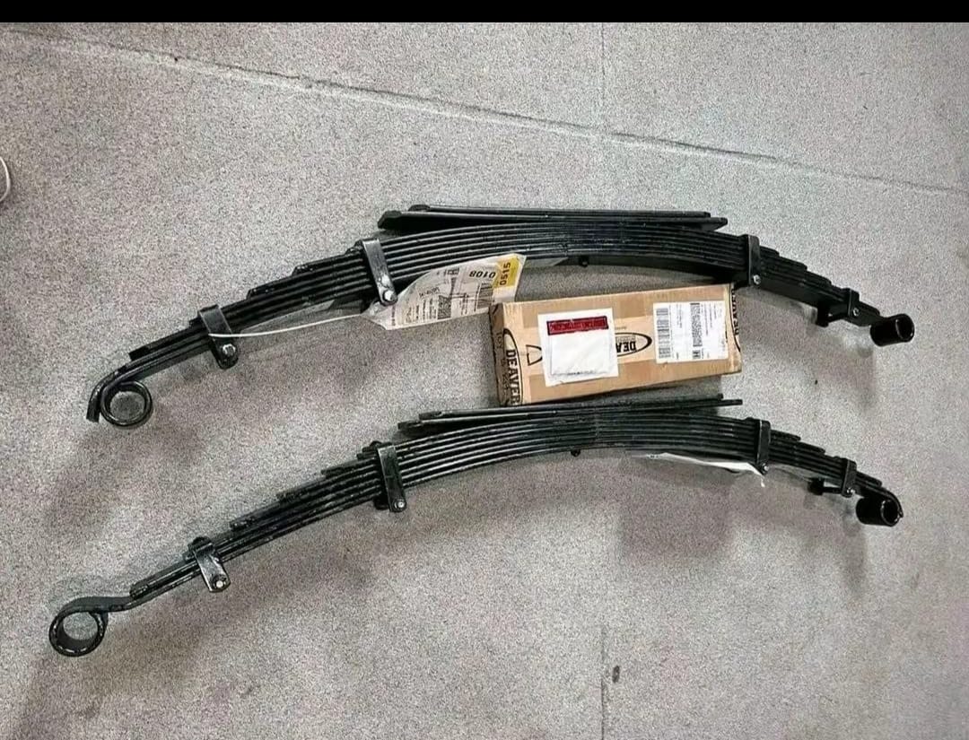 Toyota Tacoma heavy duty rear leaf spring replacement pack