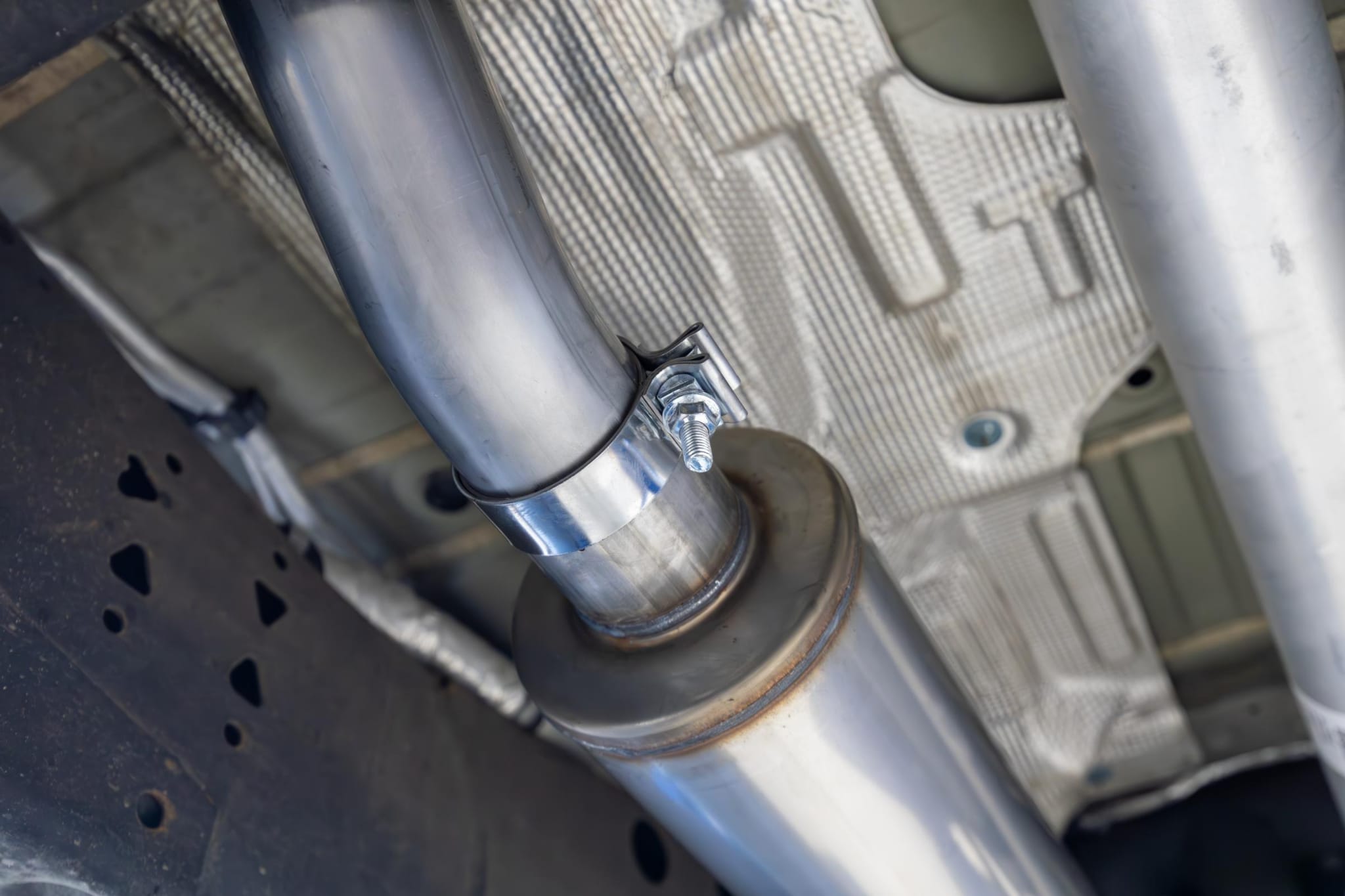 GMC Sierra 1500 5.3L cat-back performance exhaust system, GMC Sierra 5.3L dual-exit stainless steel performance exhaust, GMC Sierra single-exit cat-back exhaust with polished tip, GMC Sierra dual rear-exit performance exhaust system, GMC Sierra 6.2L stainless steel cat-back exhaust system, GMC performance exhaust system with GMC logo tips, GMC Sierra through-the-bumper dual-exit exhaust, GMC Sierra performance exhaust pipes and muffler assembly, GMC 304 stainless steel truck exhaust upgrade system, GMC Sierra performance exhaust with black chrome tips,