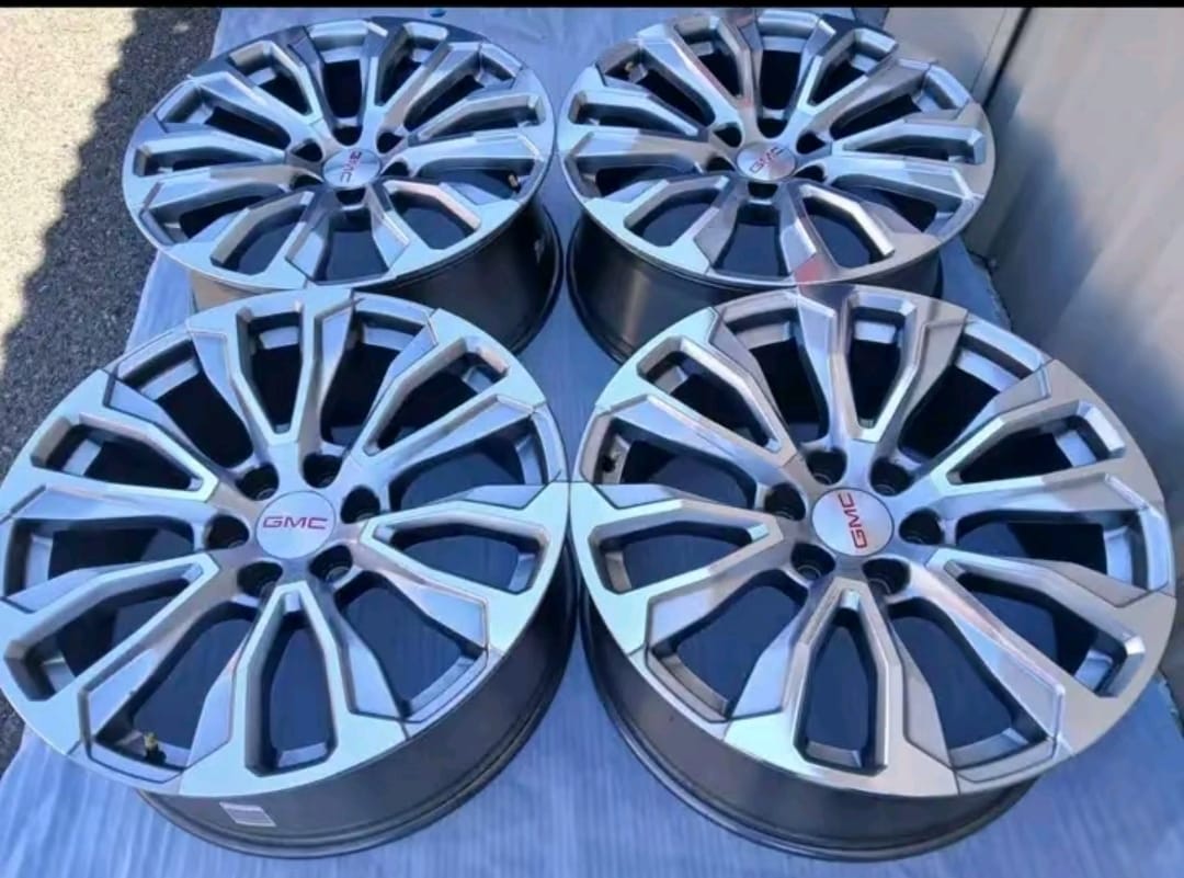 GMC Sierra 17-inch steel pickup truck wheel, GMC Sierra 17-inch silver aluminum wheel, GMC Sierra 18-inch machined aluminum wheel, GMC Sierra 18-inch black aluminum truck wheel, GMC Sierra 18-inch polished aluminum wheel, GMC Sierra 20-inch black alloy wheel, GMC Sierra 20-inch polished aluminum wheel, GMC Sierra 20-inch chrome truck wheel, GMC Sierra 22-inch premium alloy wheel, GMC Sierra aftermarket off-road truck wheel, GMC Sierra OEM replacement aluminum wheel, GMC Sierra HD heavy-duty aluminum wheel,